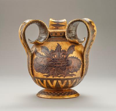 Imre Bedö (Pécs 1901-1980 Deggendorf), a handled vase with dragon motifs in Asian style - Jugendstil e arte applicata del 20 secolo