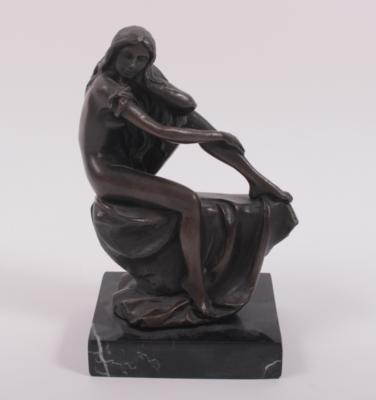 Bronzefigur "Frauenakt" - Kunst, Antiquitäten und Schmuck