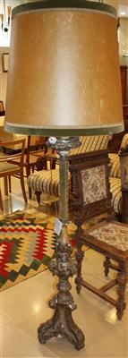 Bodenstandlampe im Barockstil unter - Kunst, Antiquitäten und Möbel