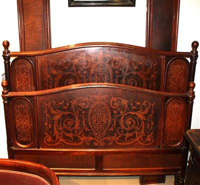 Doppelbett in der Art der Erzeugnisse der Firma Thonet oder Kohn, - Antiques and art