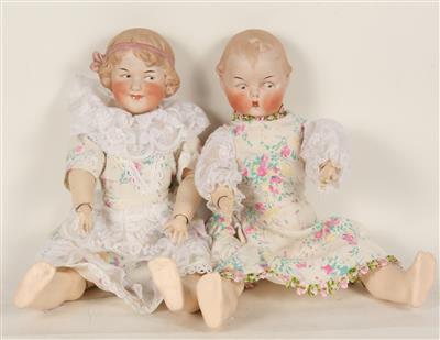 2 Gliederpuppen, - Antiques and art