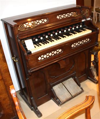 1 Harmonium mit Hocker um 1900, - Um?ní a starožitnosti