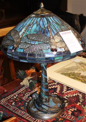 Tischlampe in der Art Tiffany, - Kunst, Antiquitäten und Möbel