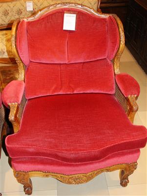 Fauteuil im Barockstil, - Antiques and art