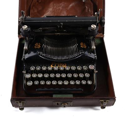 Alte Schreibmaschine - Arte e antiquariato