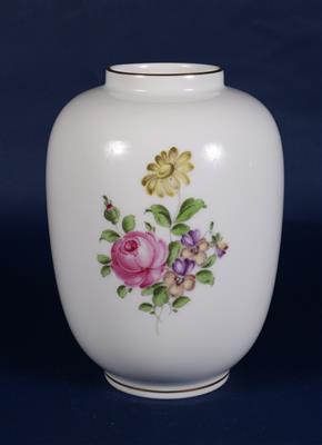 Vase in Lampionform - Antiques and art