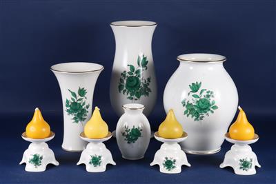 4 verschiedene Vasen u. 4 Kerzenständer, Wiener Porzellanmanufaktur Augarten - Antiques and art
