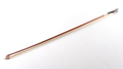 Silbermontierter Violinbogen, dier runde Stange ist gestempelt:F. N. VOIRIN A PARIS - Antiques and art