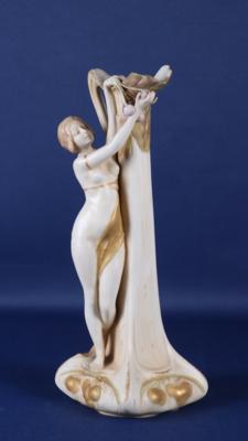 Vase mit weiblichen Halbakt, Royal Vienna Wahlis - Art, antiques, furniture and technology