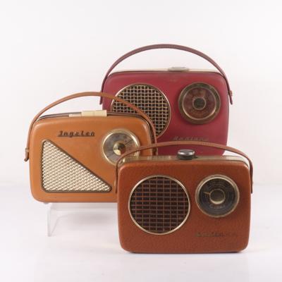 3 Portableradios - Umění, starožitnosti, nábytek a technika