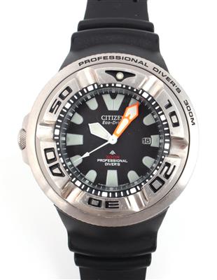 Citizen Eco Drive 300 M Professional Diver's - Schmuck und Uhren online auction