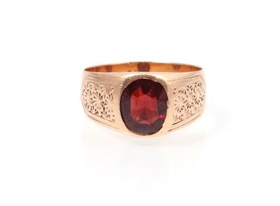 Granat Ring - Jewellery and watches