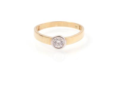 Ring - Jewellery and watches