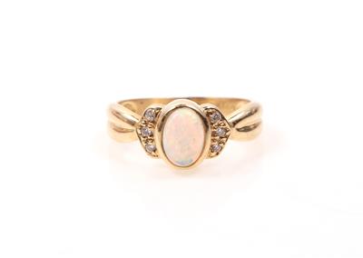 Opal-Brillantring - Jewellery and watches