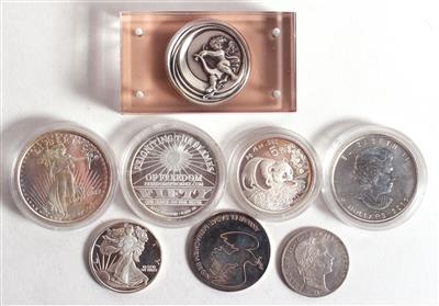 Konvolut Sammlermünzen und Medaillen - Schmuck und Uhren