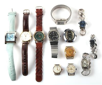Konvolut 12 Armbanduhren - Schmuck und Uhren
