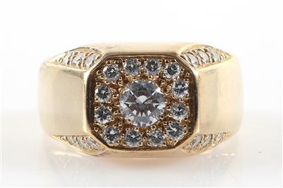 Ring - Jewellery and watches