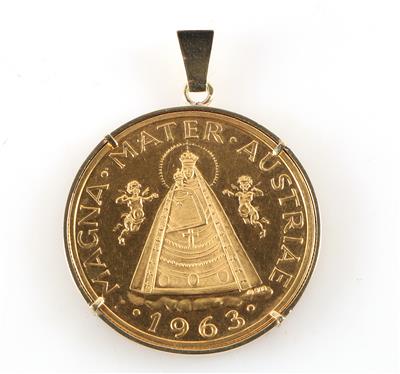 Medaillen Anhänger "Magna Mater Austriae" - Klenoty a Hodinky