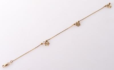 Fassonarmkette mit 3 Anhänger "Blüten" - Jewellery, Works of Art and art