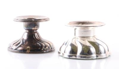 2 kleine Kerzenständer - Schmuck mit Schwerpunkt Silber
