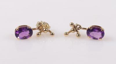 Moderne Amethyst Ohrsteckgehänge - Autumn auction jewellery and watches