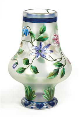 Vase - Art, Antiques, Collectibles, Furniture and Carpets
