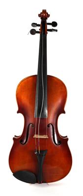 Eine böhmische Geige - Musikinstrumente, historische Unterhaltungstechnik, HIFI und Schallplatten