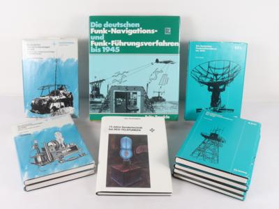 10 Fachbücher über Funktechnik - Historická zábavní technika a záznamy