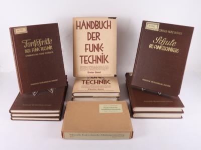 Konvolut Fachliteratur - Musikinstrumente, historische Unterhaltungstechnik und Schallplatten