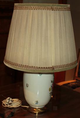 Große Tischlampe, - Summer-auction
