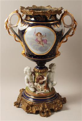 Henkelvase, - Summer-auction