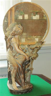 Tischspiegel mit plastischer Mädchenfigur, - Letní aukce