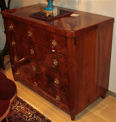 Biedermeier-Kommde um 1830/35, - Letní aukce