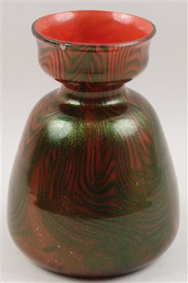 Vase, - Antiquitäten & Bilder<br> (Schwerpunkt: Aquarelle des 19. Jahrhunderts)
