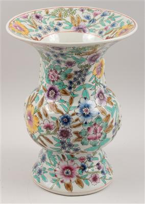 Vase, - Antiques and Paintings