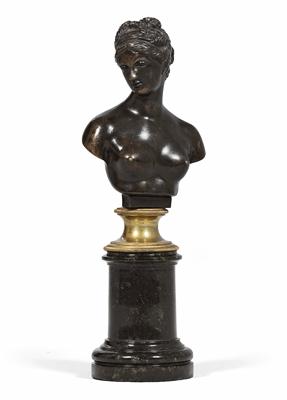 Damenfigur, - Antiquitäten - Möbel, Skulpturen, Uhren