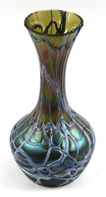 Vase, - Antiques and Paintings