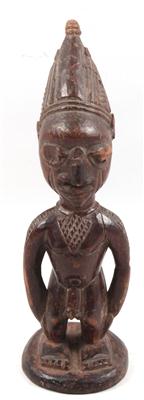 Yoruba, Nigeria: 'Ibeji'-Figur - Sommerauktion