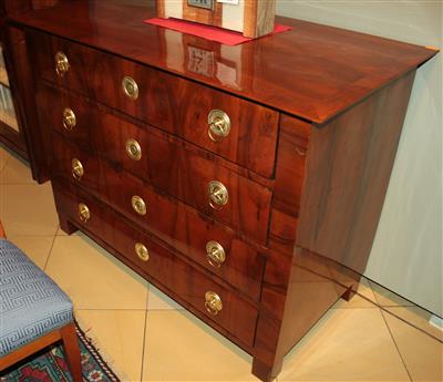 Biedermeier-Kommode, - Letní aukce