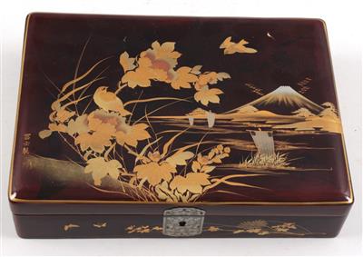 Japanische Lackkassette, - Summer-auction
