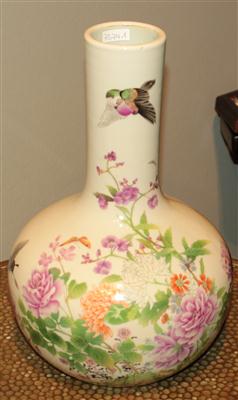 Vase, - Summer-auction