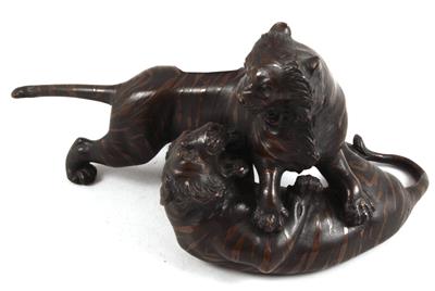 2 Tiger, - Summer-auction