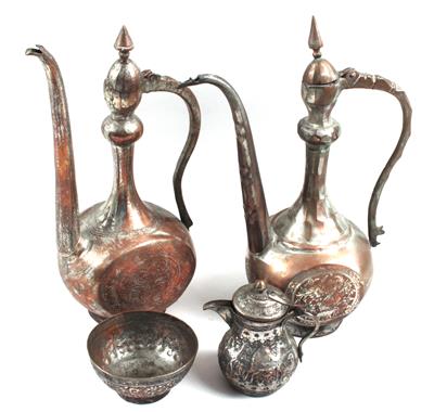 Konvolut (4 Stücke): Persien.4 Gefäße aus Kupfer, verzinnt. - Antiquitäten & Bilder - Schwerpunkt:<br>Moderne und Zeitgenössische Druckgrafik