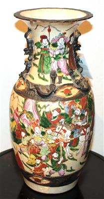 Famille rose-Vase, - Antiques and Paintings