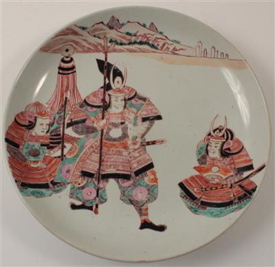 Teller mit Darstellung von Damurai, - Summer-auction