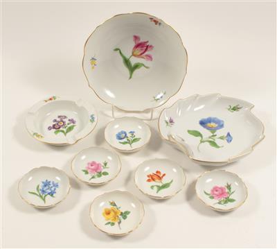 1 runde Schale mit Tulpe Dm. 18 cm, - Antiquariato e Dipinti