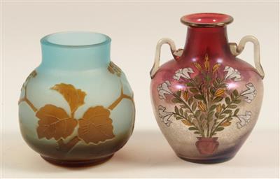 2 kleine vasen, - Antiquitäten & Bilder