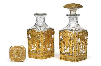 Paar Baccarat-Karaffen mit Stöpseln und vergoldeten Montierungen, - Antiquitäten (Möbel, Skulpturen, Glas und Porzellan)