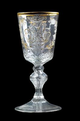 Pokal mit goldenem ligierten Monogramm, - Antiquitäten (Möbel, Skulpturen, Glas und Porzellan)