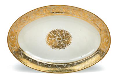 Russian platter from the dinner service for Grand Princes Olga Nikolaevna, - Oggetti d'arte (mobili, sculture, Vetri e porcellane)